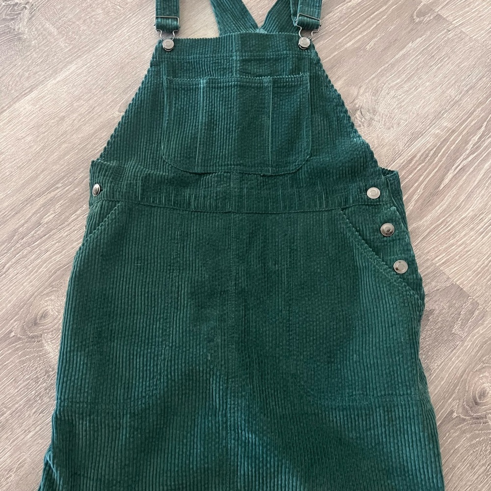 Women’s Corduroy Jumper One Piece Outfit   Size Small